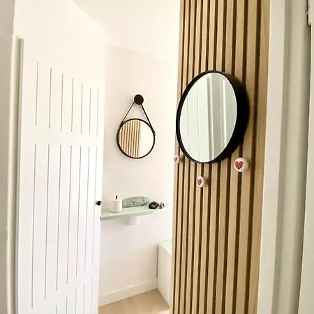 公寓 Magnifique Et Cosy Avec Piscine Et Golf